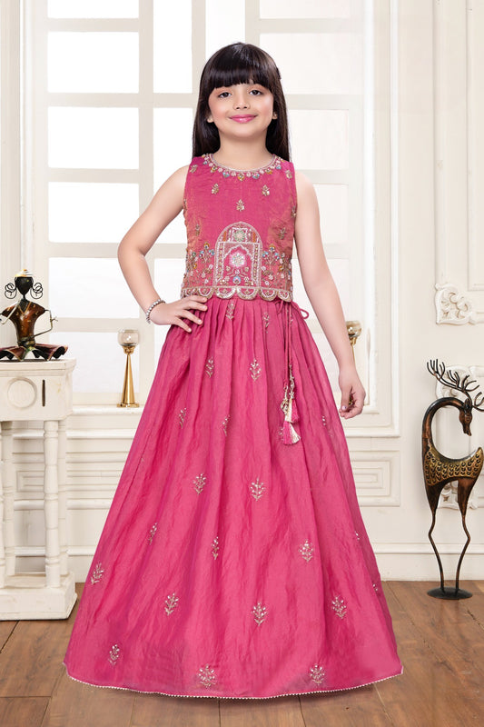 Girls Embellished Festive Choli Set